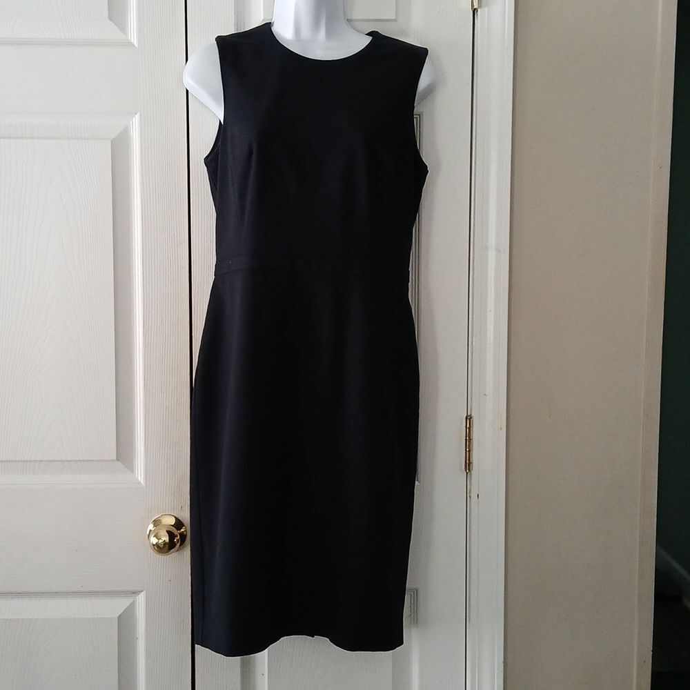 Ann Taylor navy sheath dress Sz 4 NWOT
